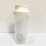 Custom logo 600ml Portable Shaker Bottle Whey Protein Powder Gym Sports Bottle With Stirring Ball